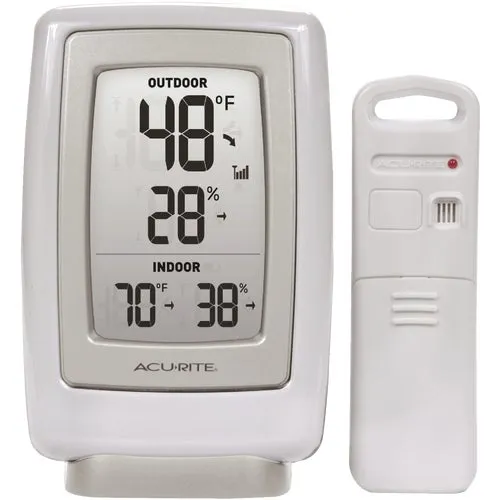 00611A3 AcuRite Wireless Temperature Trend Indoor & Outdoor Thermometer